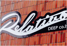 壁面サイン実績